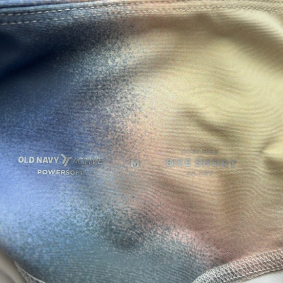 Old Navy High Rise PowerSoft Biker Shorts - Picture 8 of 8